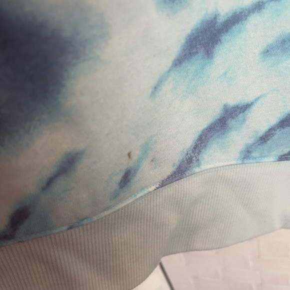 Style $ Co Tie Dye sweatshirt Medium - Picture 7 of 9